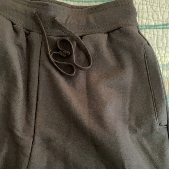Mens jogger shorts - Picture 5 of 5
